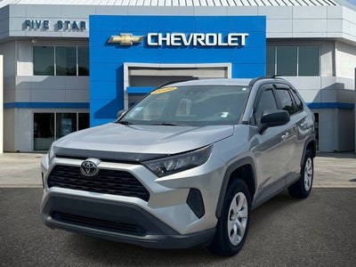 2020 Toyota RAV4 LE