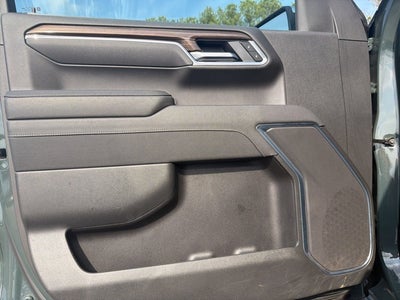 2025 Chevrolet Silverado 1500 LT LT1