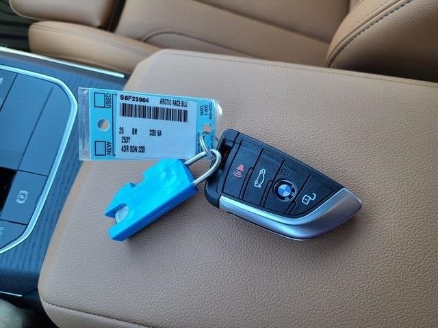 2025 BMW 3 Series 330i