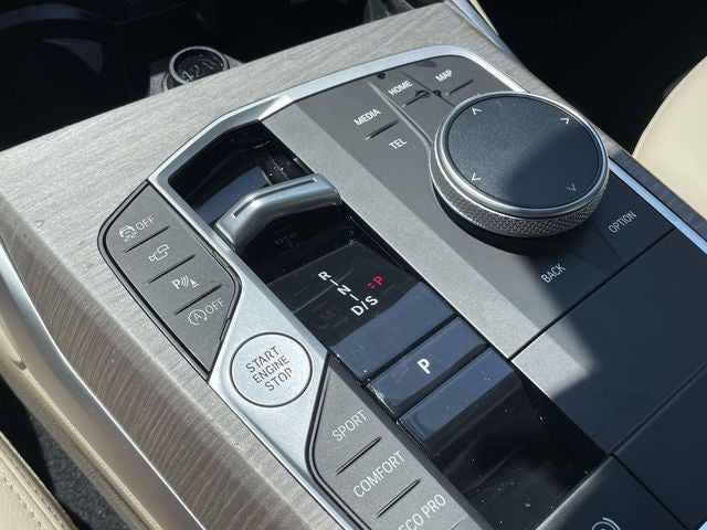 2025 BMW 3 Series 330i