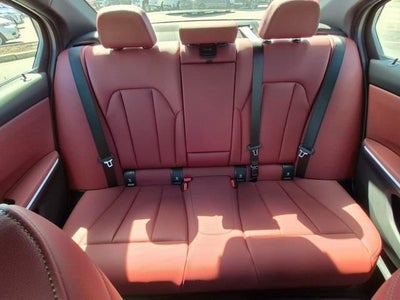 2025 BMW 3 Series 330i