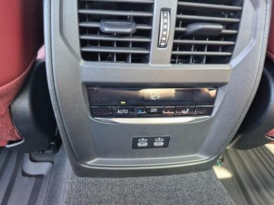 2025 BMW 3 Series 330i