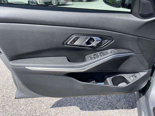 2023 BMW 3 Series 330i