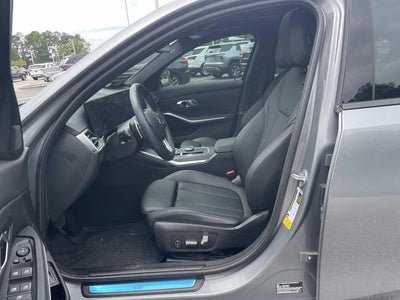 2023 BMW 3 Series 330i