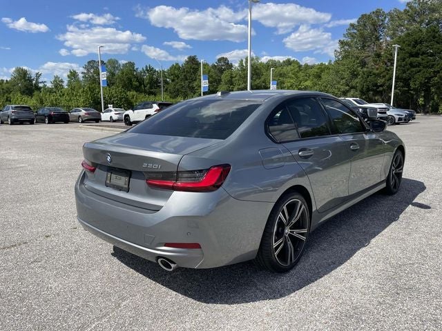 2023 BMW 3 Series 330i