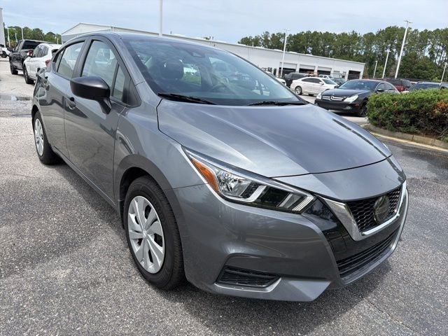 2021 Nissan Versa 1.6 S