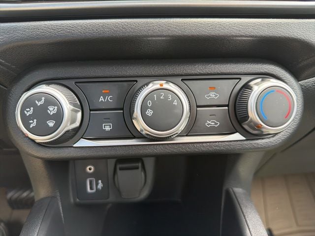 2021 Nissan Versa 1.6 S