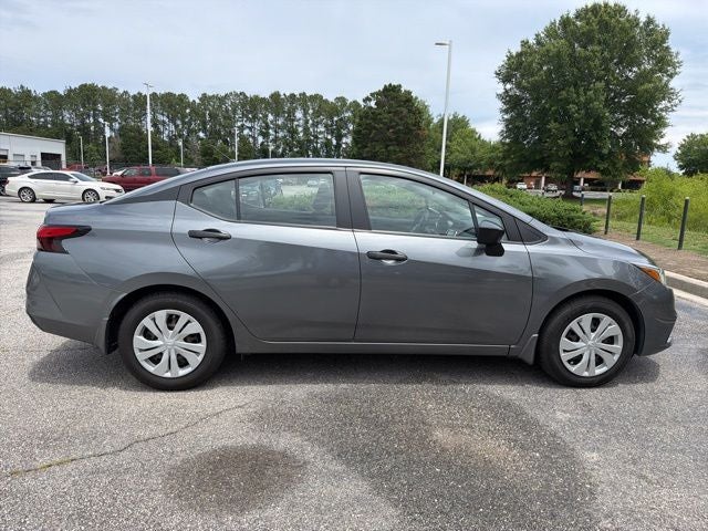 2021 Nissan Versa 1.6 S
