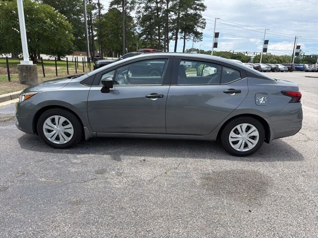 2021 Nissan Versa 1.6 S