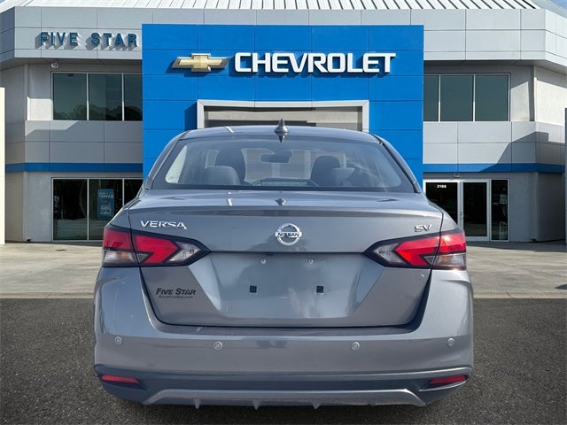 2022 Nissan Versa 1.6 SV