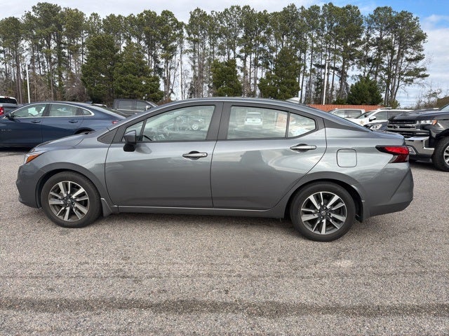 2022 Nissan Versa 1.6 SV