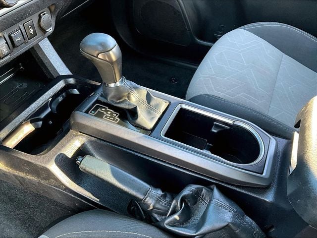 2022 Toyota Tacoma TRD Sport V6