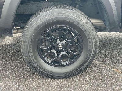 2023 Toyota Tacoma SR5 V6