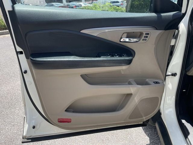 2019 Honda Pilot EX-L w/Navigation and Rear Entertainment System