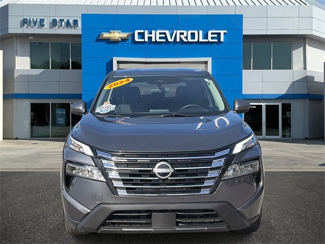 2024 Nissan Rogue SV