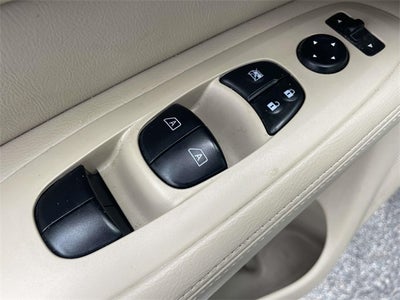 2017 Nissan Pathfinder Platinum