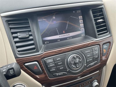 2017 Nissan Pathfinder Platinum