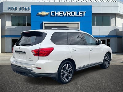 2017 Nissan Pathfinder Platinum