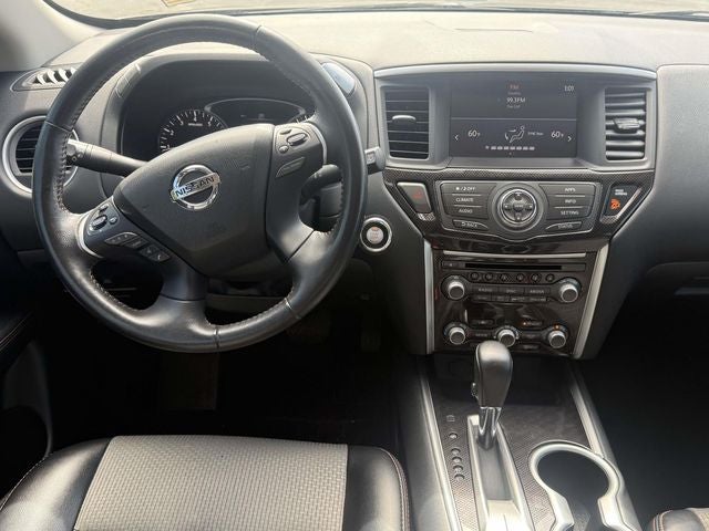 2019 Nissan Pathfinder SV