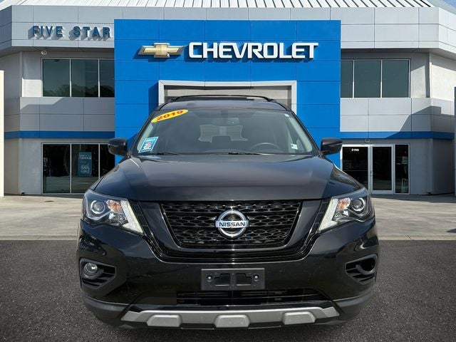 2019 Nissan Pathfinder SV