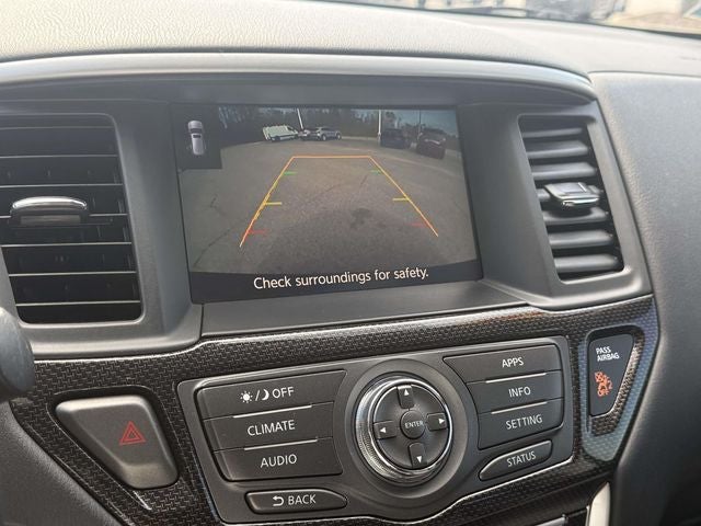 2019 Nissan Pathfinder SV