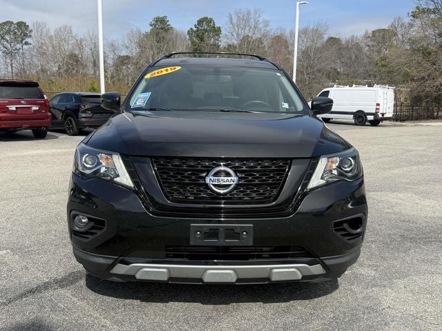 2019 Nissan Pathfinder SV