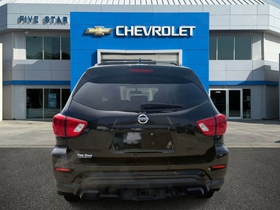 2019 Nissan Pathfinder SV