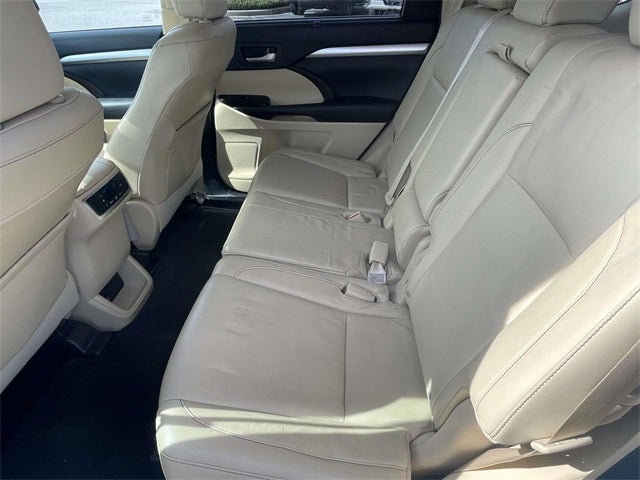 2014 Toyota Highlander XLE V6