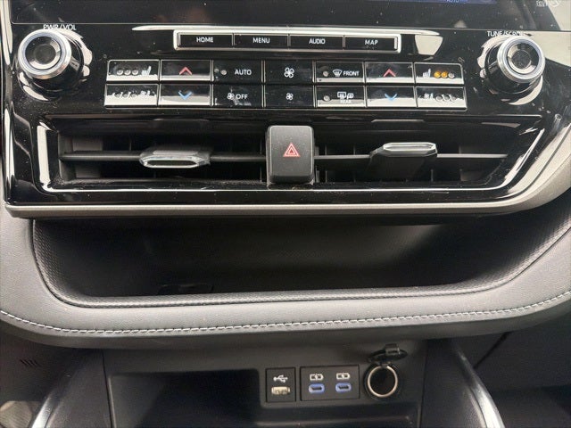 2022 Toyota Highlander Hybrid Limited