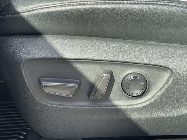 2022 Toyota Highlander Hybrid Limited