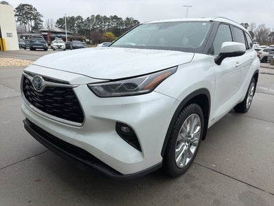 2022 Toyota Highlander Hybrid Limited