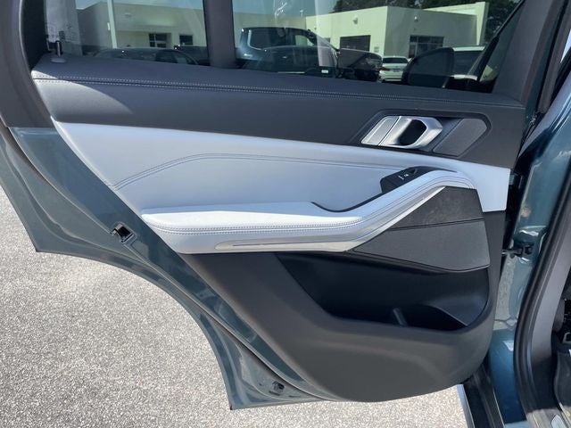 2025 BMW X5 sDrive40i