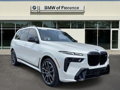2025 BMW X7 M60i