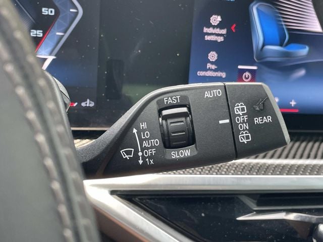 2024 BMW X5 M60i