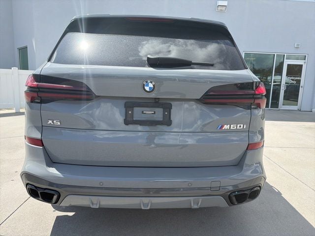 2024 BMW X5 M60i