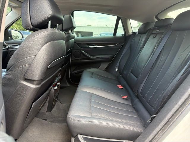 2015 BMW X6 xDrive35i