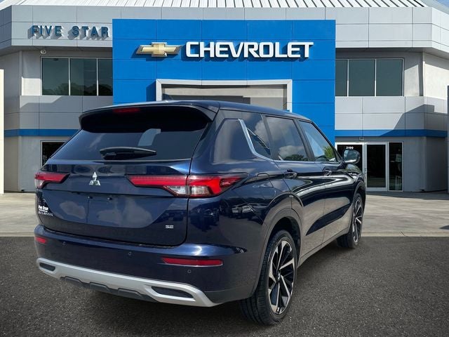2024 Mitsubishi Outlander SE