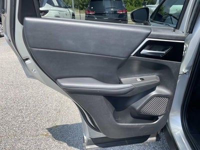 2024 Mitsubishi Outlander SE