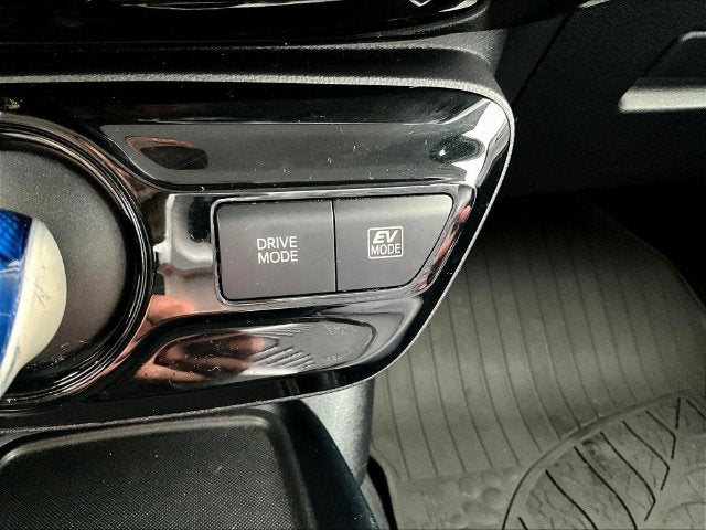 2019 Toyota Prius L