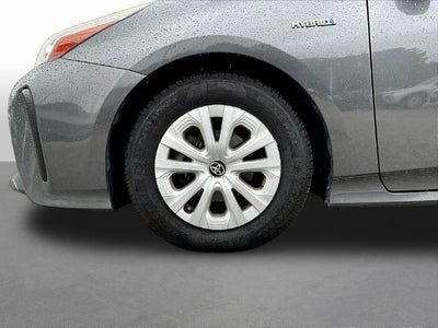 2019 Toyota Prius L