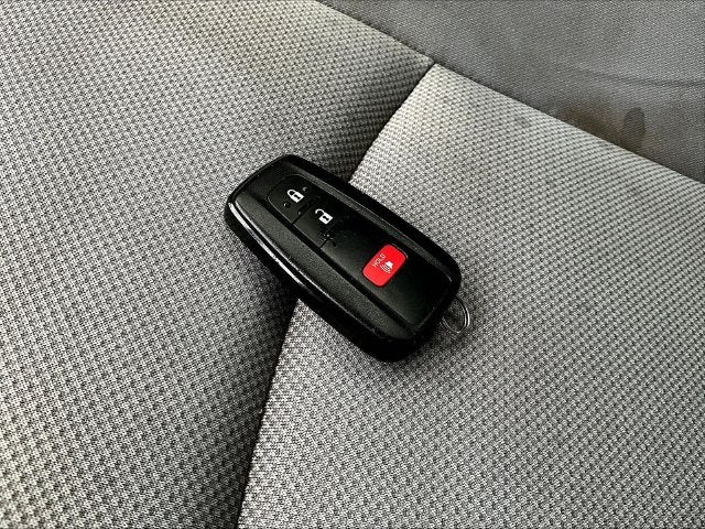 2019 Toyota Prius L