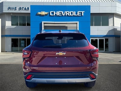 2025 Chevrolet Trax LT
