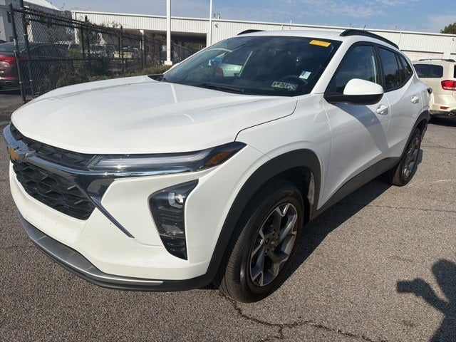 2025 Chevrolet Trax LT