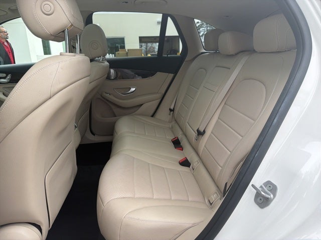 2021 Mercedes-Benz GLC GLC 300