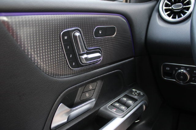 2022 Mercedes-Benz GLB GLB 250 4MATIC®