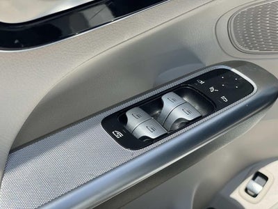 2025 Mercedes-Benz GLC GLC 300