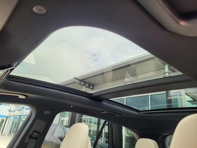 2025 Mercedes-Benz GLC GLC 300