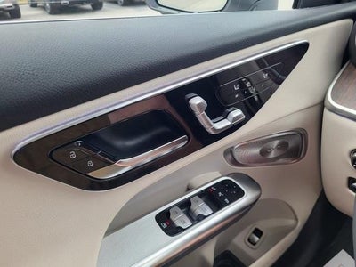 2025 Mercedes-Benz GLC GLC 300