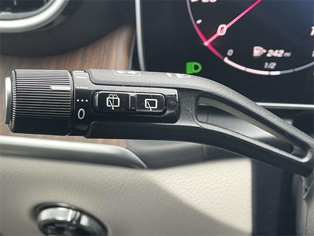 2025 Mercedes-Benz GLC GLC 300