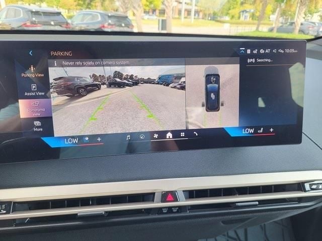 2026 BMW iX xDrive60